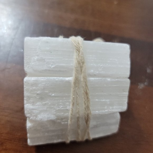 Selenite Stick Bundle - Picture 3 of 4